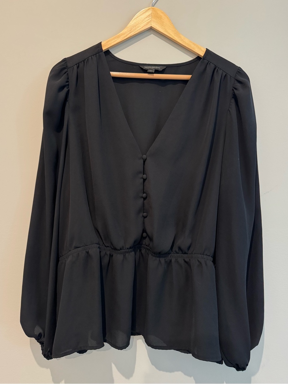 Banana Republic Black V-Neck Peplum Blouse, XL